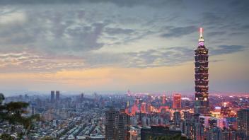 UC Davis Study Abroad, Quarter Abroad Taiwan Program, Photo Album, Image 1